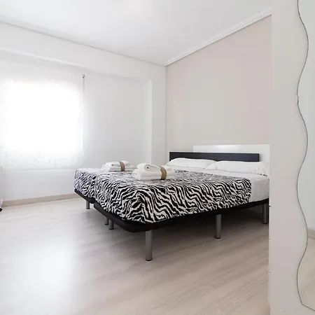 Apartment Global Properties, De 4 A 100 M De La Playa *