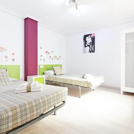 Global Properties, De 4 A 100 M De La Playa Apartment *
