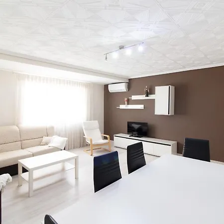 Apartment Global Properties, De 4 A 100 M De La Playa